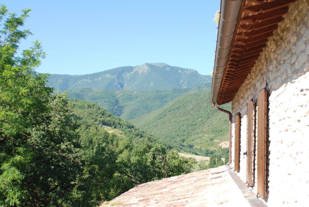 Hotel Casa Vinto Cagli Exterior foto