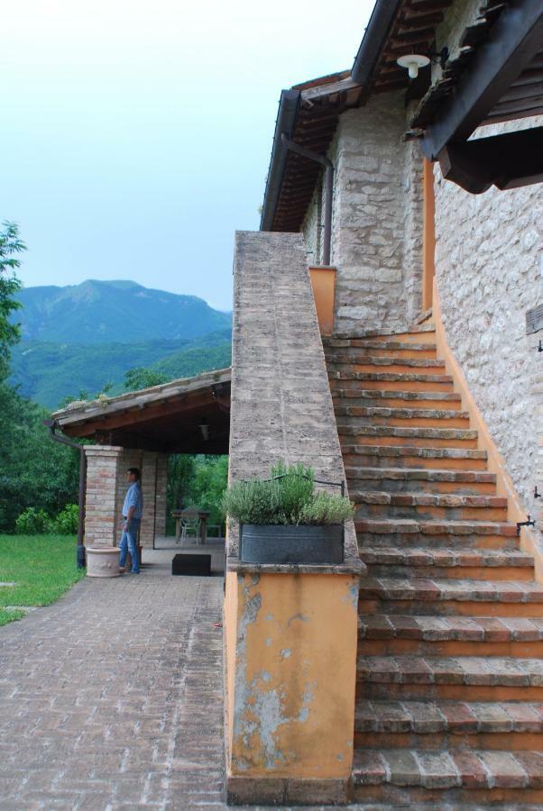Hotel Casa Vinto Cagli Exterior foto